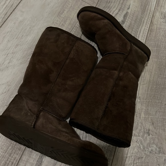 Ugg Classic Tall Boots Chocolate Brown 8 - Picture 2 of 14